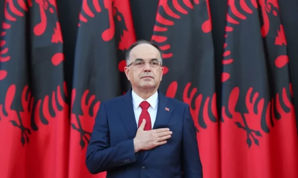Begaj uron Kurtin dhe kërkon dialog e kompromis: Forcat politike të angazhohen me përgjegjësi dhe frymë konstruktive