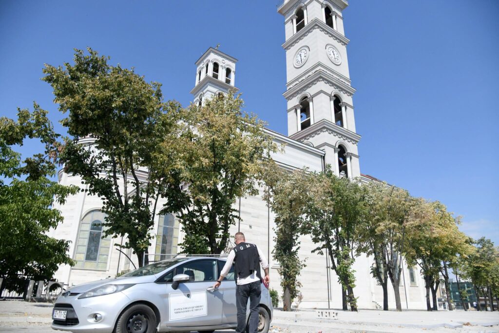 Inspektorati në aksion, gjobat deri në 9 mijë euro për udhërrëfyesit turistikë pa licencë