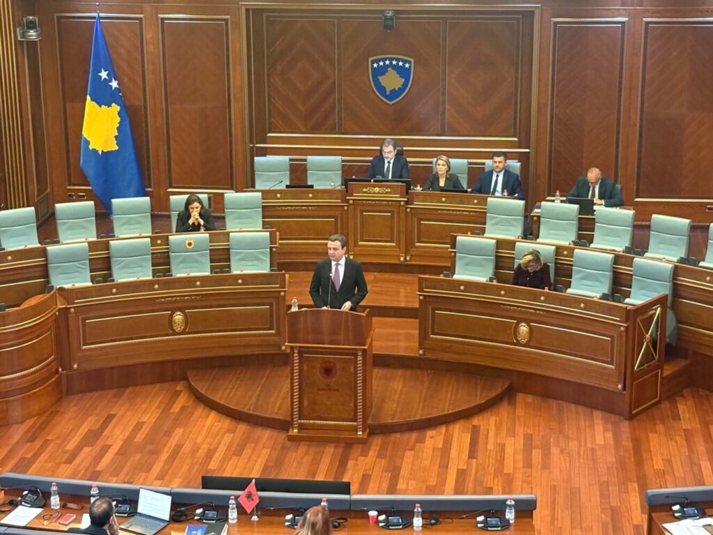 Kurti: Mbështetja financiare për ish-krerët e UÇK-së do të përfshihet në buxhetin e vitit 2027